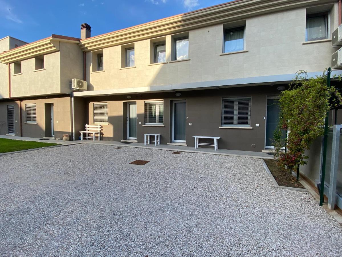B&B Porta Romana Амелиа Екстериор снимка